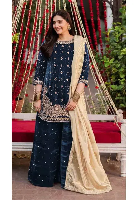 Bilqis B 256 A To D Jimmy Choo Readymade Pakistani Suits Suppliers In India